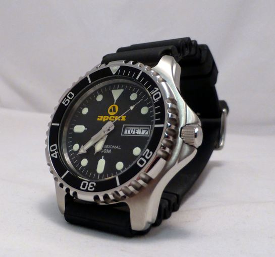 Apeks AP0406 Mens 200m Professional Dive Watch